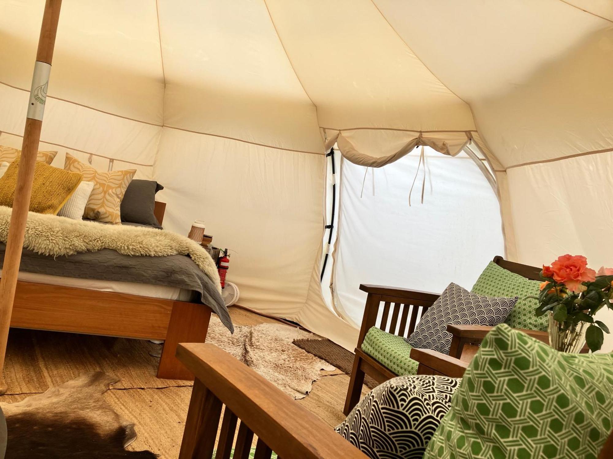 ホテル Golden Bay Glamping タカカ エクステリア 写真